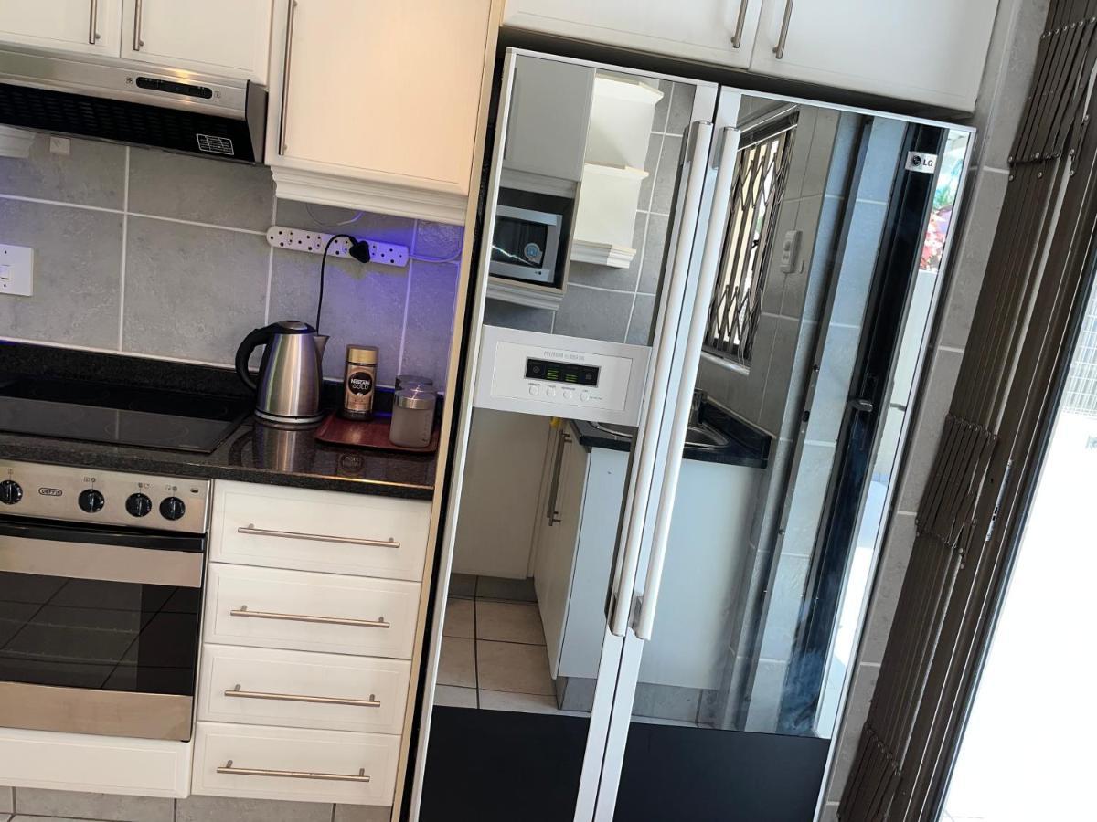 Mtunzi Park, 39 Peaceful Shores Villa Скотбург Екстериор снимка