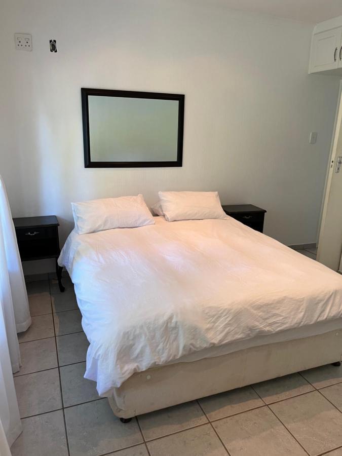Mtunzi Park, 39 Peaceful Shores Villa Скотбург Екстериор снимка