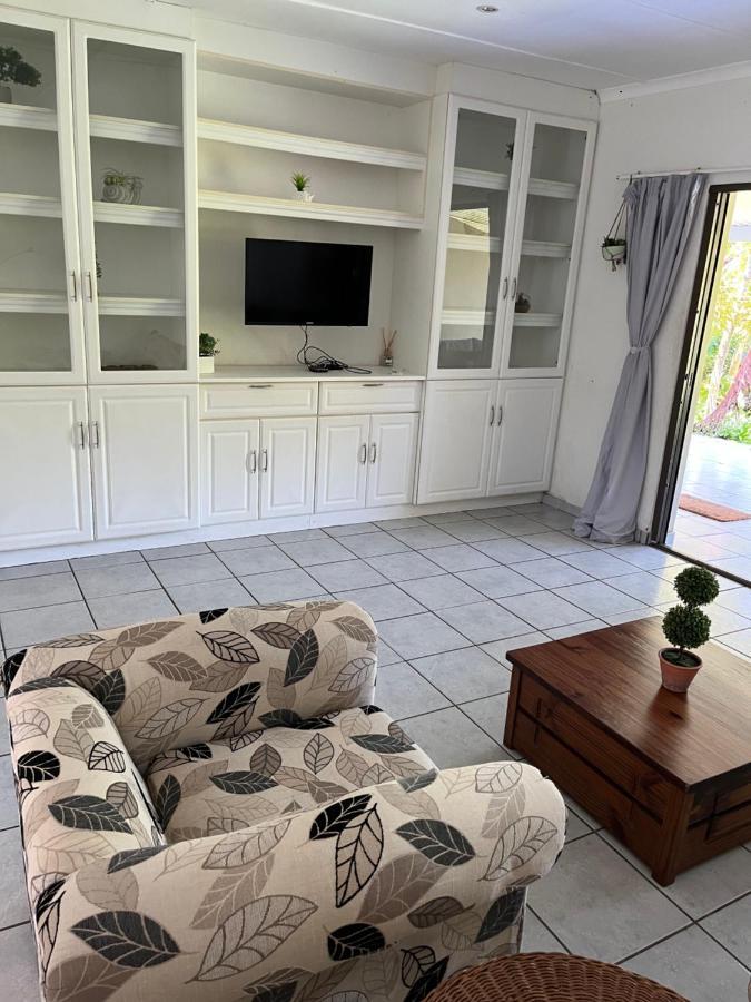Mtunzi Park, 39 Peaceful Shores Villa Скотбург Екстериор снимка