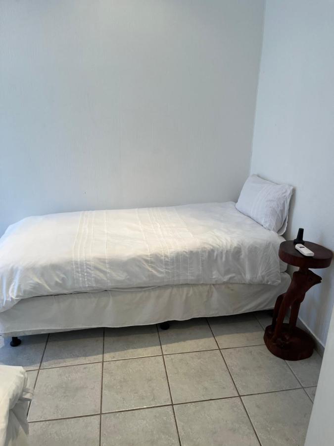Mtunzi Park, 39 Peaceful Shores Villa Скотбург Екстериор снимка