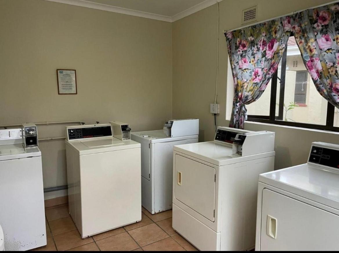 Mtunzi Park, 39 Peaceful Shores Villa Скотбург Екстериор снимка